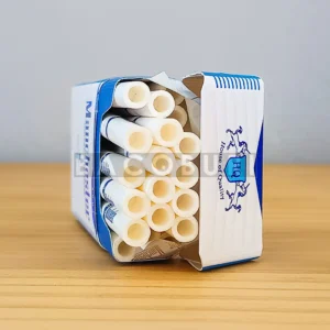 Manchester Aqua Queen มวนมีกรองรู